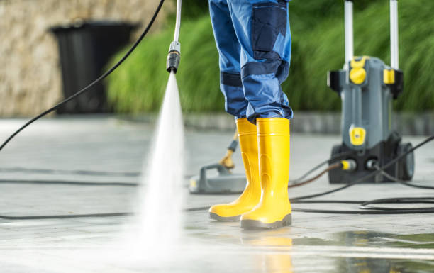 Best Garage Pressure Washing  in Canby, OR